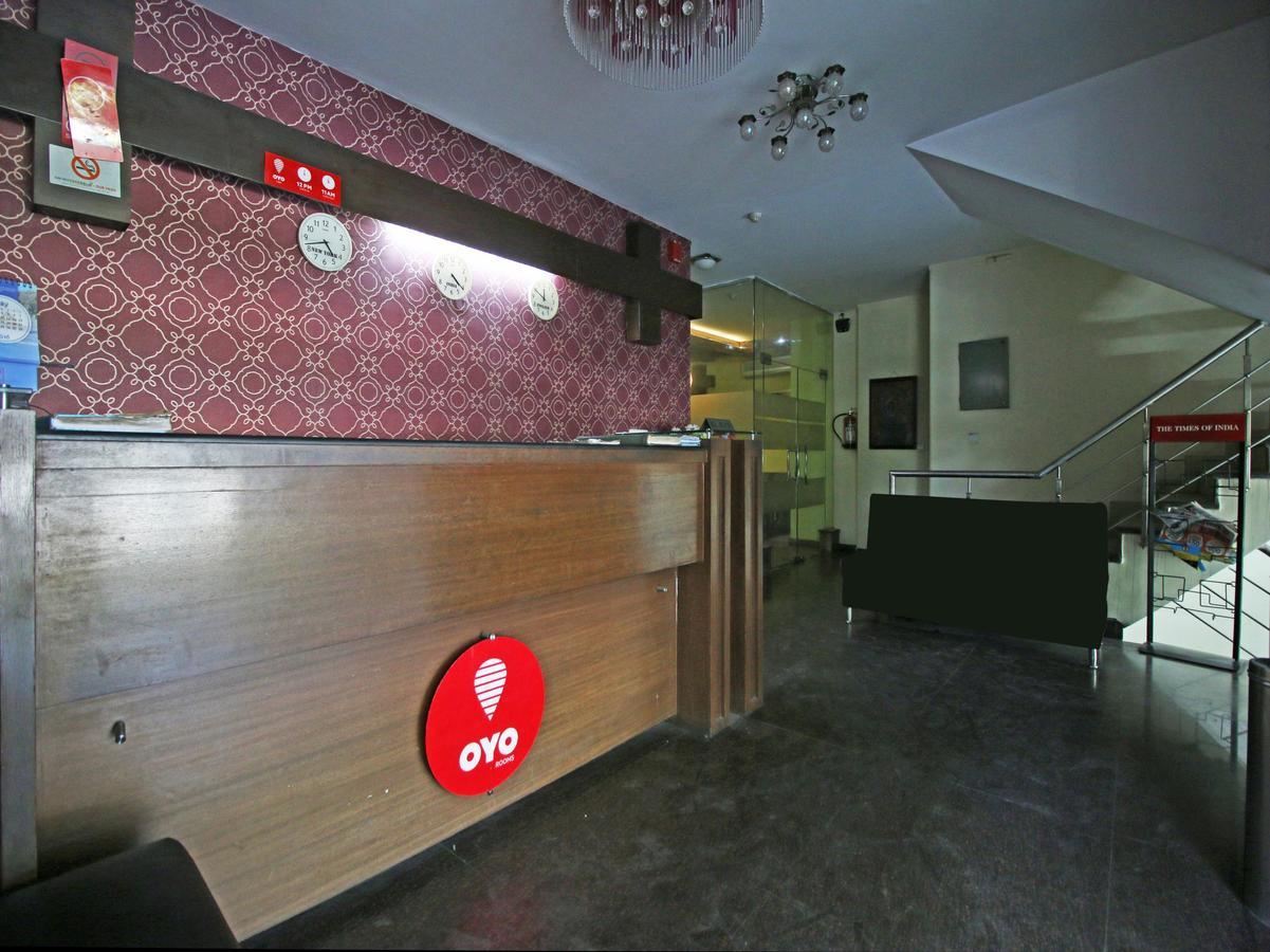 Hotel Oscar - Hauz Khas New Delhi Eksteriør billede