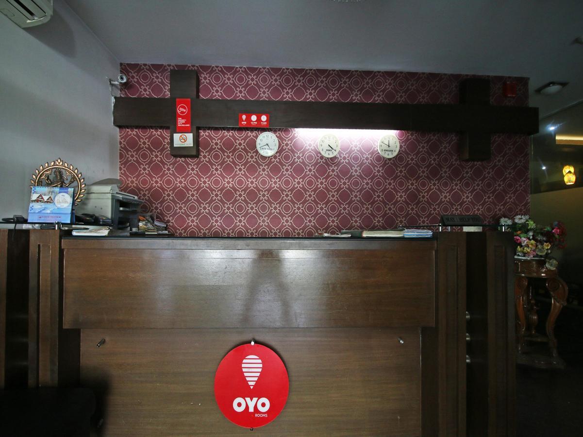 Hotel Oscar - Hauz Khas New Delhi Eksteriør billede
